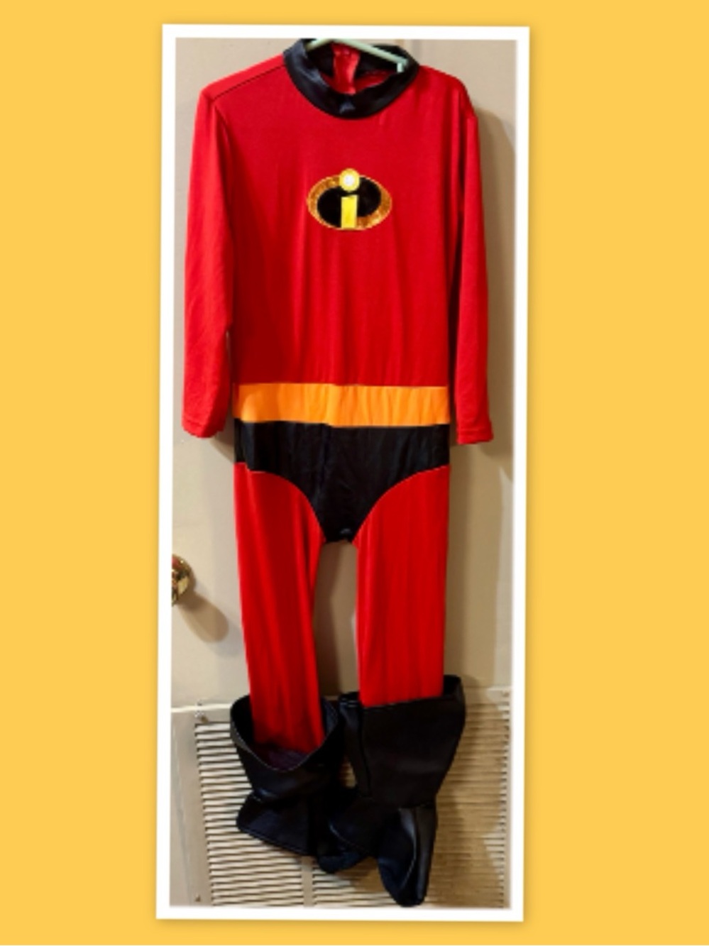 Disney Pixar The Incredibles Child’s Costume ~ Child Small